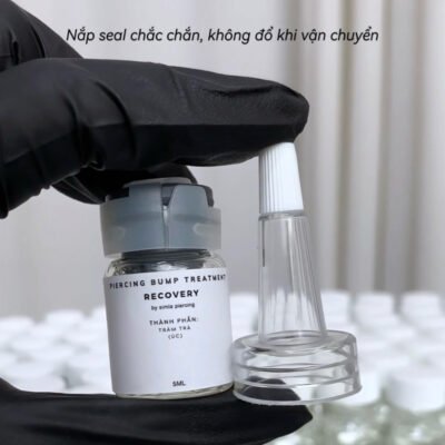 Tinh dầu tea tree hỗ trợ trị bump